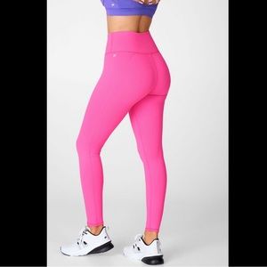 Fabletics Define PowerHold High-Waisted 7/8 Pink Leggings Size Small
